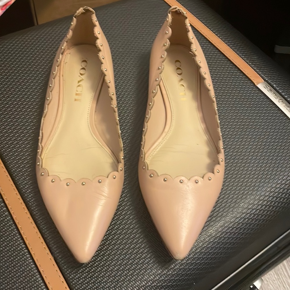Coach tan beige nude flats size 5